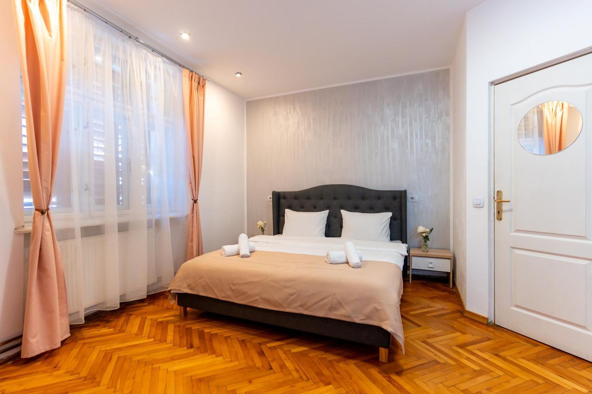 Crisan Residence - Vila Crisan Брашов Екстер'єр фото