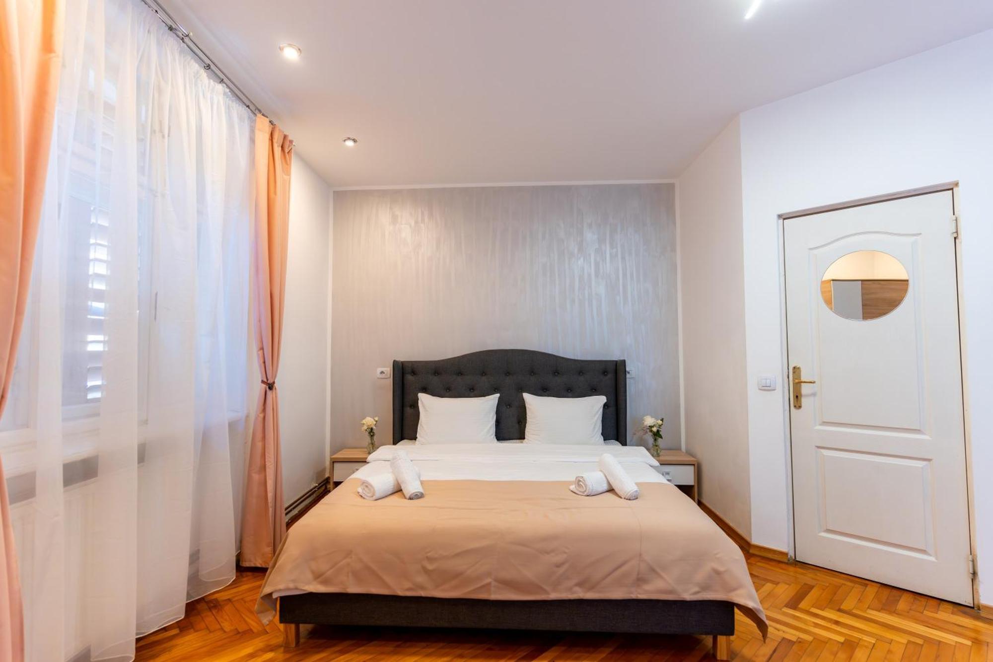 Crisan Residence - Vila Crisan Брашов Екстер'єр фото