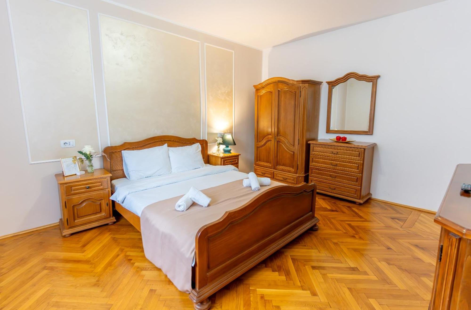 Crisan Residence - Vila Crisan Брашов Екстер'єр фото
