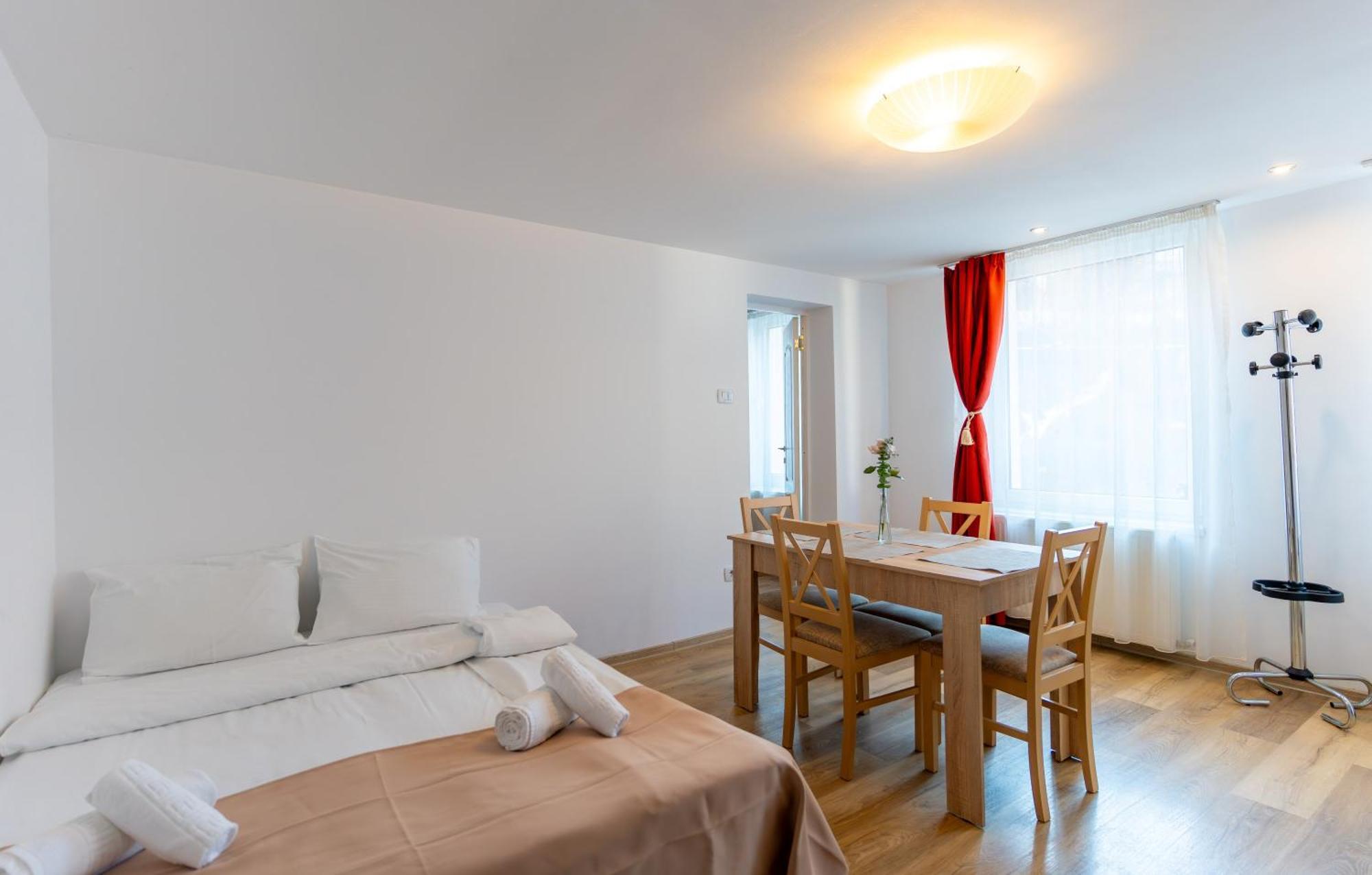 Crisan Residence - Vila Crisan Брашов Екстер'єр фото