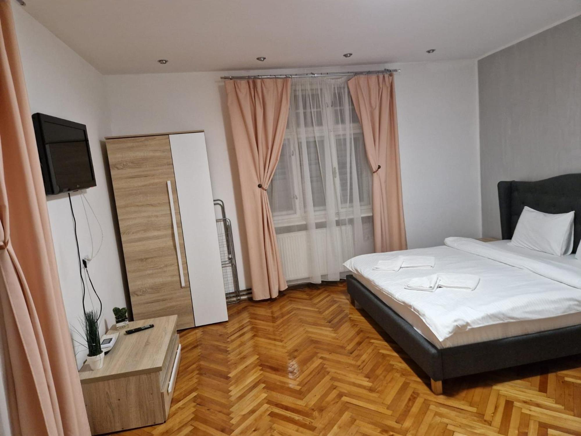 Crisan Residence - Vila Crisan Брашов Екстер'єр фото